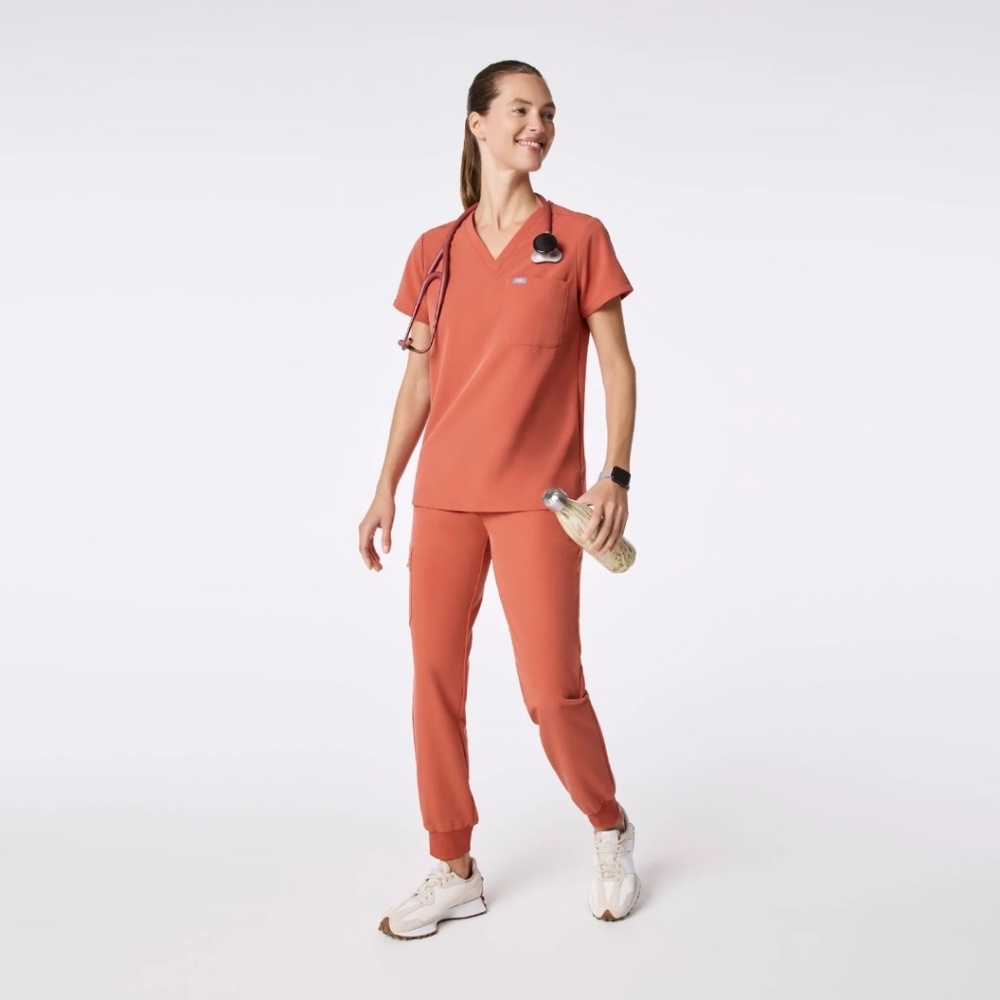FIGS Catarina One Pocket scrub Top (Just Top) in Terracotta Size XXS